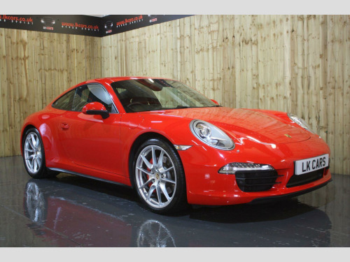 Porsche 911  3.8 991 Carrera 4S