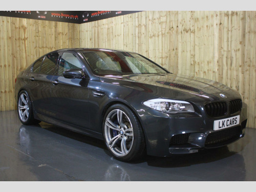 BMW M5  4.4 M5 Saloon