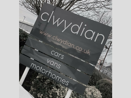 MG ZS  1.5 Hybrid+ Trophy