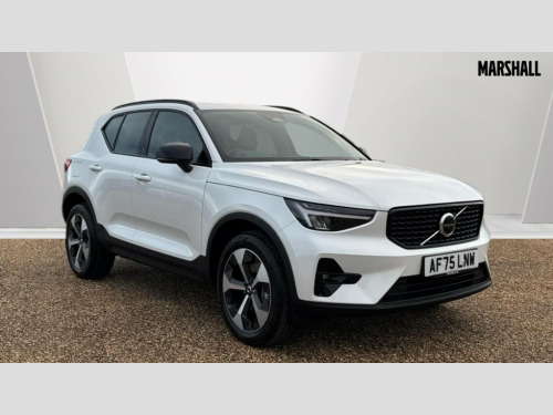 Volvo XC40  XC40 2.0 B3P Plus Dark 5dr Auto