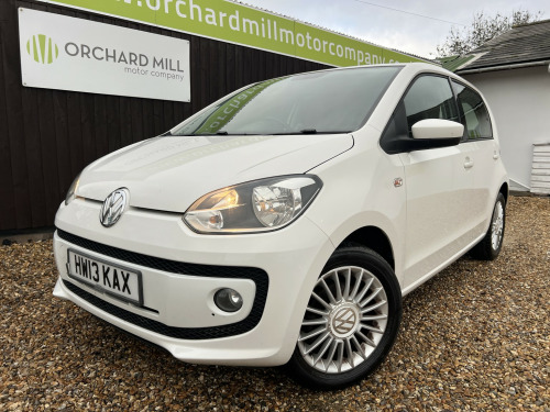 Volkswagen up!  1.0 High up! 