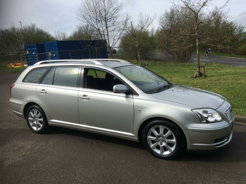 Toyota Avensis  2.2 D-4D T3-S ESTATE