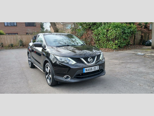 Nissan Qashqai  1.5 dCi N-Connecta