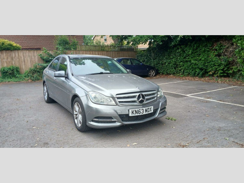 Mercedes-Benz C-Class C200 2.1 C200 CDI Executive SE