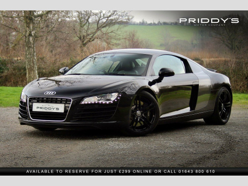 Audi R8  4.2 FSI V8 - GATED MANUAL|14 STAMP SERVICE|CARBON SKINNED SIDE BLADES|A TRU