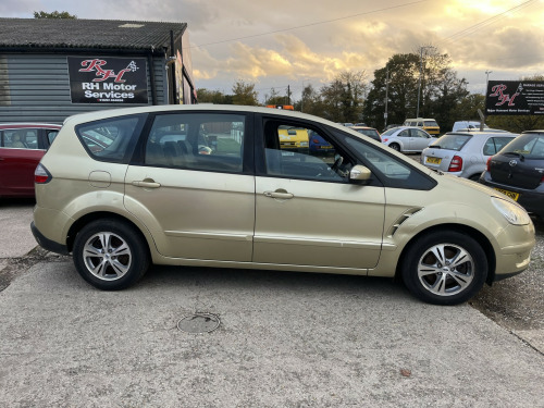 Ford S-MAX  2.0 Zetec