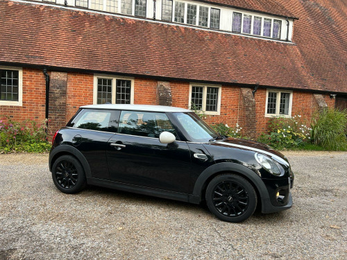 MINI Hatch  1.5 Cooper 3-Door Hatch