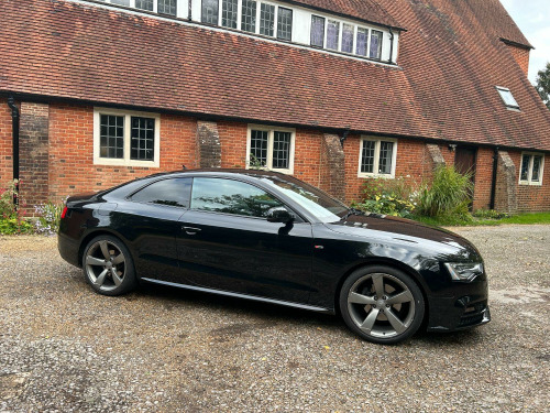 Audi A5  1.8 TFSI Black Edition Plus