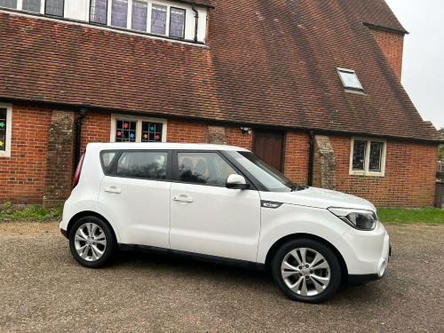 Kia Soul  1.6 CRDi Connect Plus