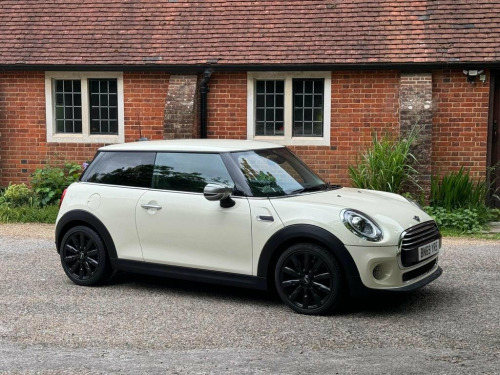 MINI Hatch  1.5 3-Door Hatch Cooper Exclusive