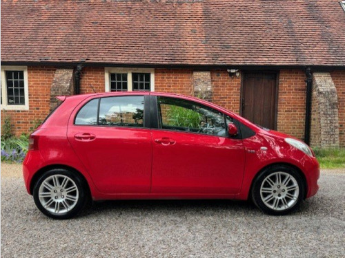 Toyota Yaris 1.4 D-4D SR