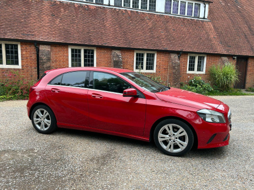 Mercedes-Benz A-Class  1.5 A180d Sport