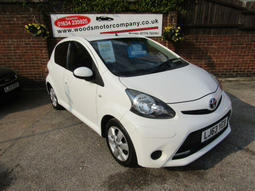 Toyota AYGO  1.0 VVT-i Move S-AUTOMATIC   2 Former Keepers, Only 48,000 miles,  Service 