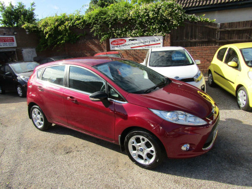 Ford Fiesta  1.4 Zetec  One Former Keeper