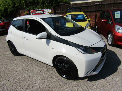 Toyota AYGO  1.0 VVT-i x-pression  ONE LADY OWNER FROM NEW! Only 51,000 Miles, Service H