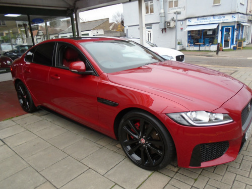 Jaguar XF  3.0 d V6 S