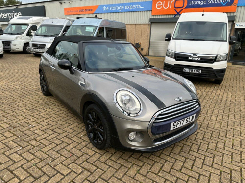 MINI Convertible  1.5 Cooper Convertible