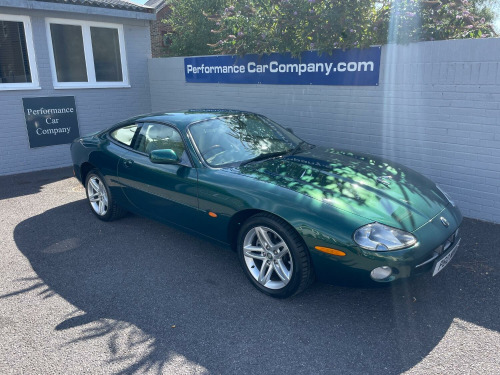 Jaguar XK8  4.2 Coupe 68000 miles