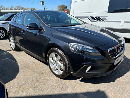 Volvo V40  D3 CROSS COUNTRY LUX NAV