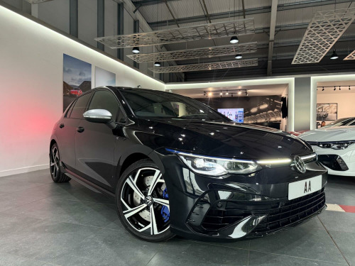 Volkswagen Golf 2.0 TSI R