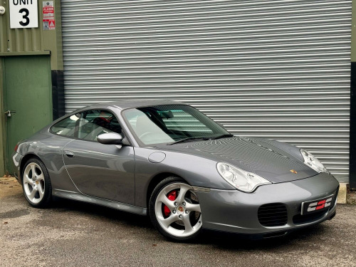 Porsche 911  Carrera 4S Coupe