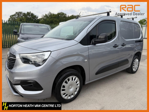 Vauxhall Combo  1.5 TURBO D 2300 SPORTIVE-3 SEATS-NAV-AC-PARKPILOT-CRUISE-CARPLAY-E PACK