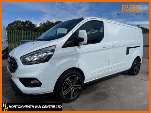 Ford Transit Custom  300 LIMITED SPORT KIT**NO VAT**AC-CARPLAY-REV CAM-HEAT SCREEN/SEATS