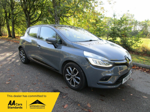 Renault Clio  1.5 Urban Nav dCi 90 - Lady owner from 6 months old, full service history