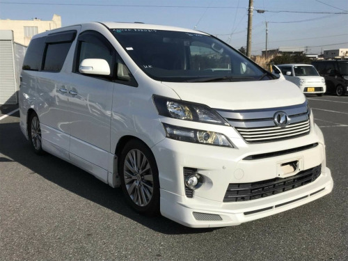 Toyota Vellfire  2.4Z Golden Eyes Massive Specification 