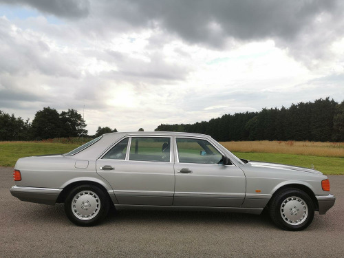 Mercedes-Benz 560  5.5 SEL