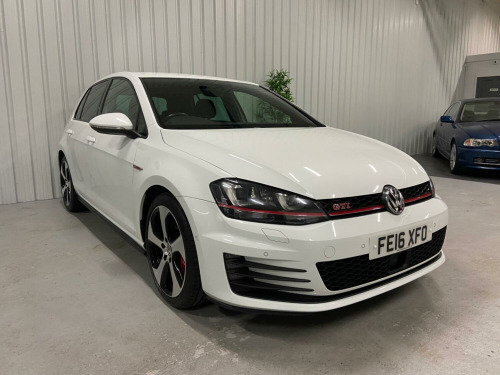 Volkswagen Golf  2.0 TSI BlueMotion Tech GTI