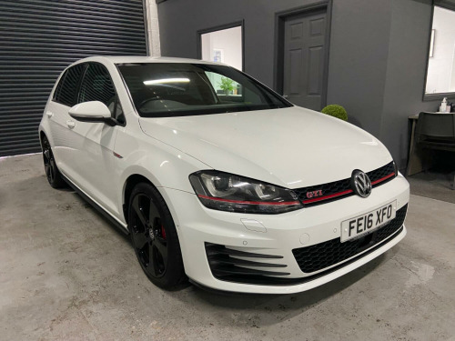 Volkswagen Golf  2.0 TSI BlueMotion Tech GTI