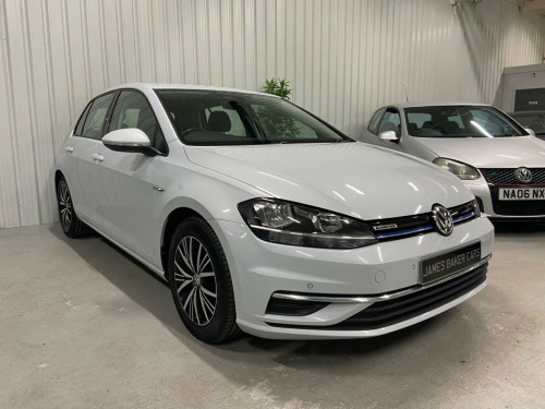 Volkswagen Golf  1.5 TSI EVO SE Nav