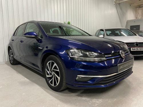 Volkswagen Golf  1.5 TSI EVO Match