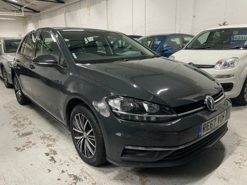 Volkswagen Golf 1.6 TDI SE Nav