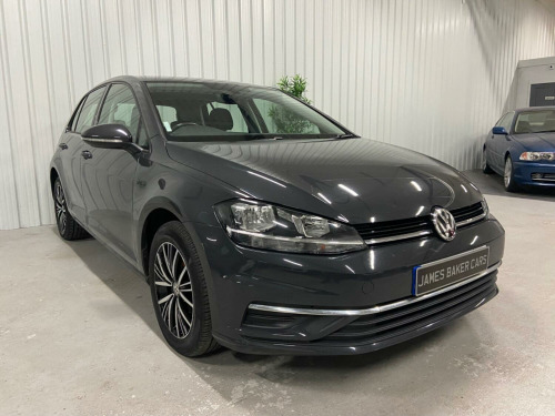 Volkswagen Golf 1.6 TDI SE Nav