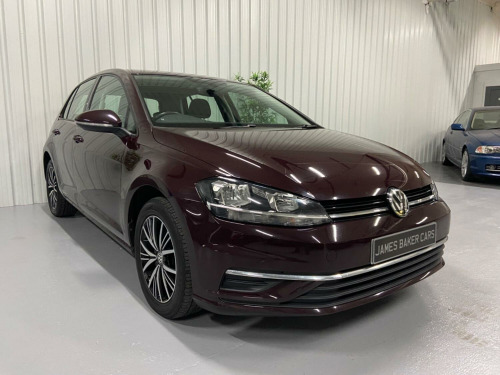 Volkswagen Golf  2.0 TDI BlueMotion Tech SE Nav
