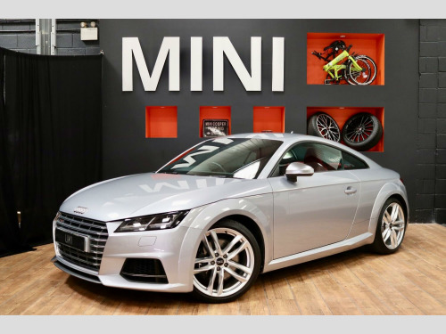 Audi TTS  2.0 TFSI