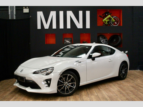 Toyota GT86  2.0 Boxer D-4S Pro