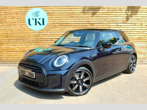 MINI Hatch  1.5 Cooper Exclusive