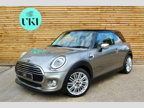 MINI Hatch  1.5 3-Door Hatch Cooper Exclusive