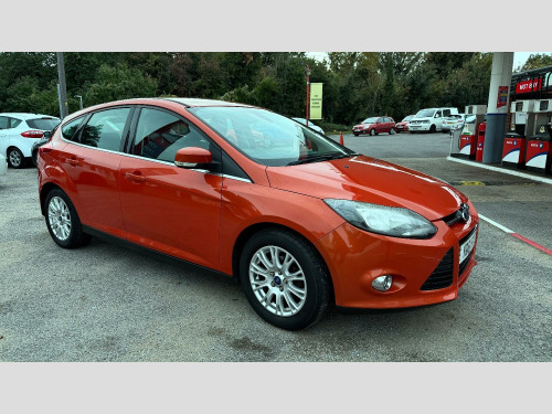 Ford Focus  1.6 Titanium
