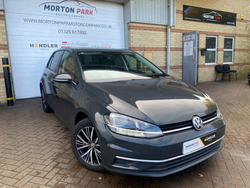 Volkswagen Golf  1.6 TDI SE Nav