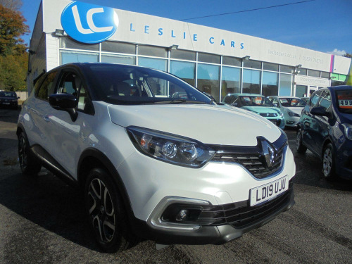 Renault Captur  1.3 Iconic PETROL TCe SAT NAV