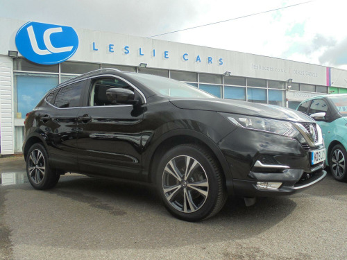 Nissan Qashqai  1.3 DIG-T N-Connecta SAT NAV