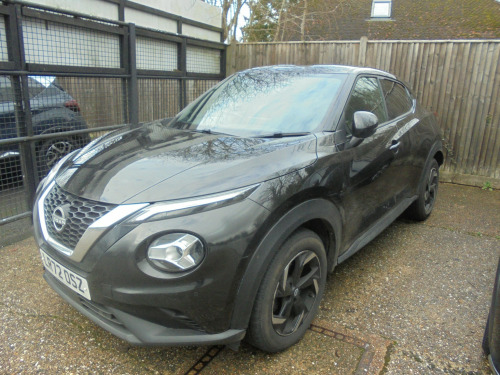 Nissan Juke  1.0 DIG-T N-Connecta Petrol Auto Nav 
