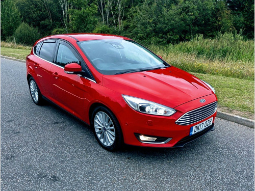 Ford Focus  1.0 T EcoBoost Titanium X