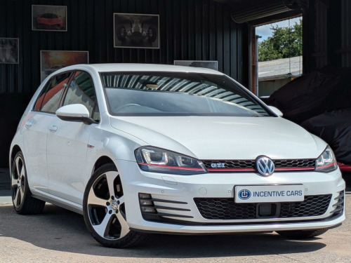 Volkswagen Golf  2.0 TSI GTi BlueMotion Tech 5 door. 10 services. Privacy glass. Xenon light