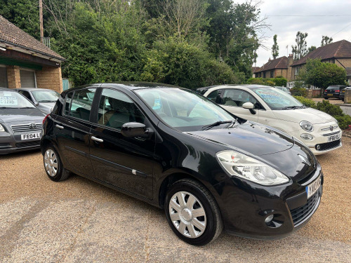 Renault Clio  1.2 EXPRESSION 5DR ONE OWNER FROM 3 MONTHS OLD LOW MILEAGE FULL SERVICE HIS