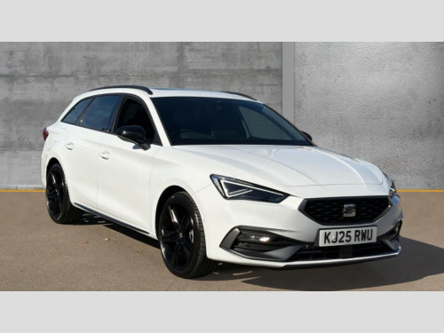 SEAT Leon  LEON 1.5 TSI 150 FR Black Edition 5dr [DAP]